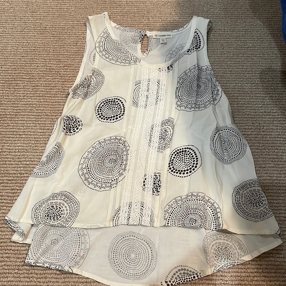 Tucker + Tate top